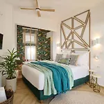 Kaizen Chania - New Just 350m Away With Private Jacuzzi And Free Parking! Apartment