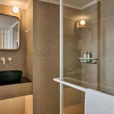 Kaizen Chania - New Just 350m Away With Private Jacuzzi And Free Parking! Apartamento