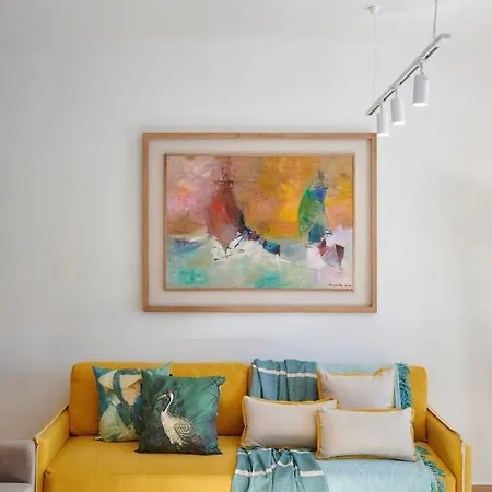 Apartamento Kaizen Chania - New Just 350m Away With Private Jacuzzi And Free Parking!